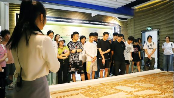 图片3.jpg 图片3.jpg